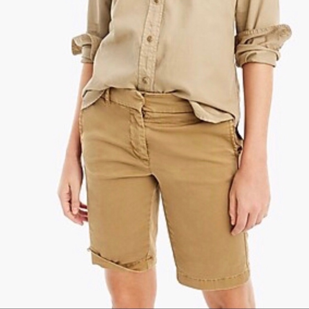 J Crew Bermuda Stretch Chino Shorts 10” Khaki 12 - Picture 1 of 8